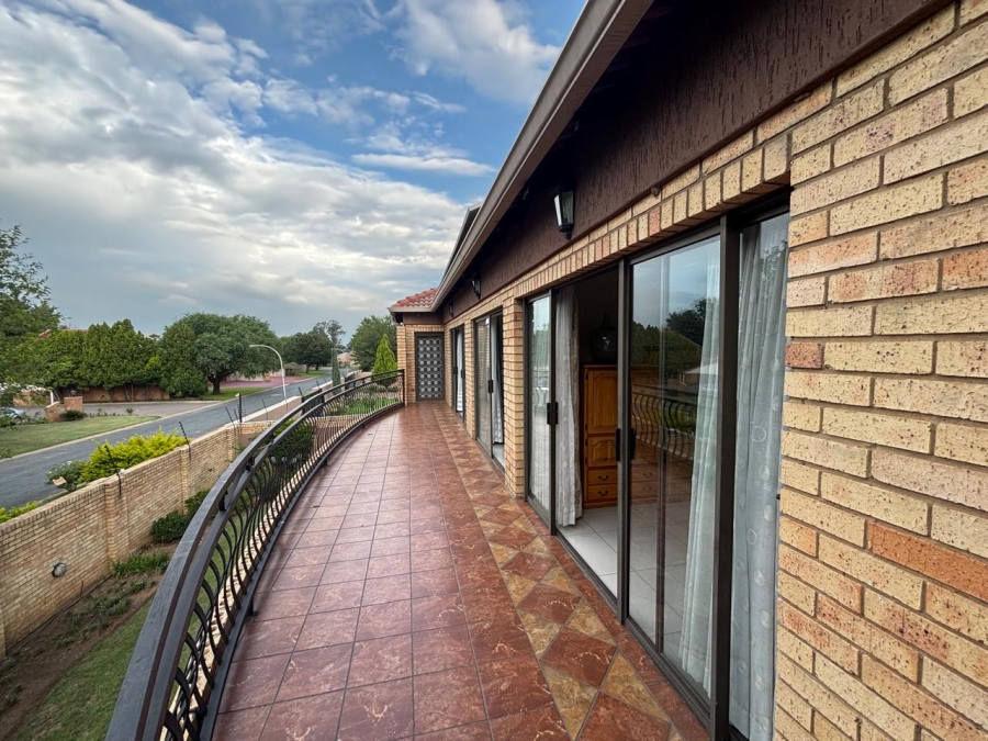 4 Bedroom Property for Sale in Vaalpark Free State